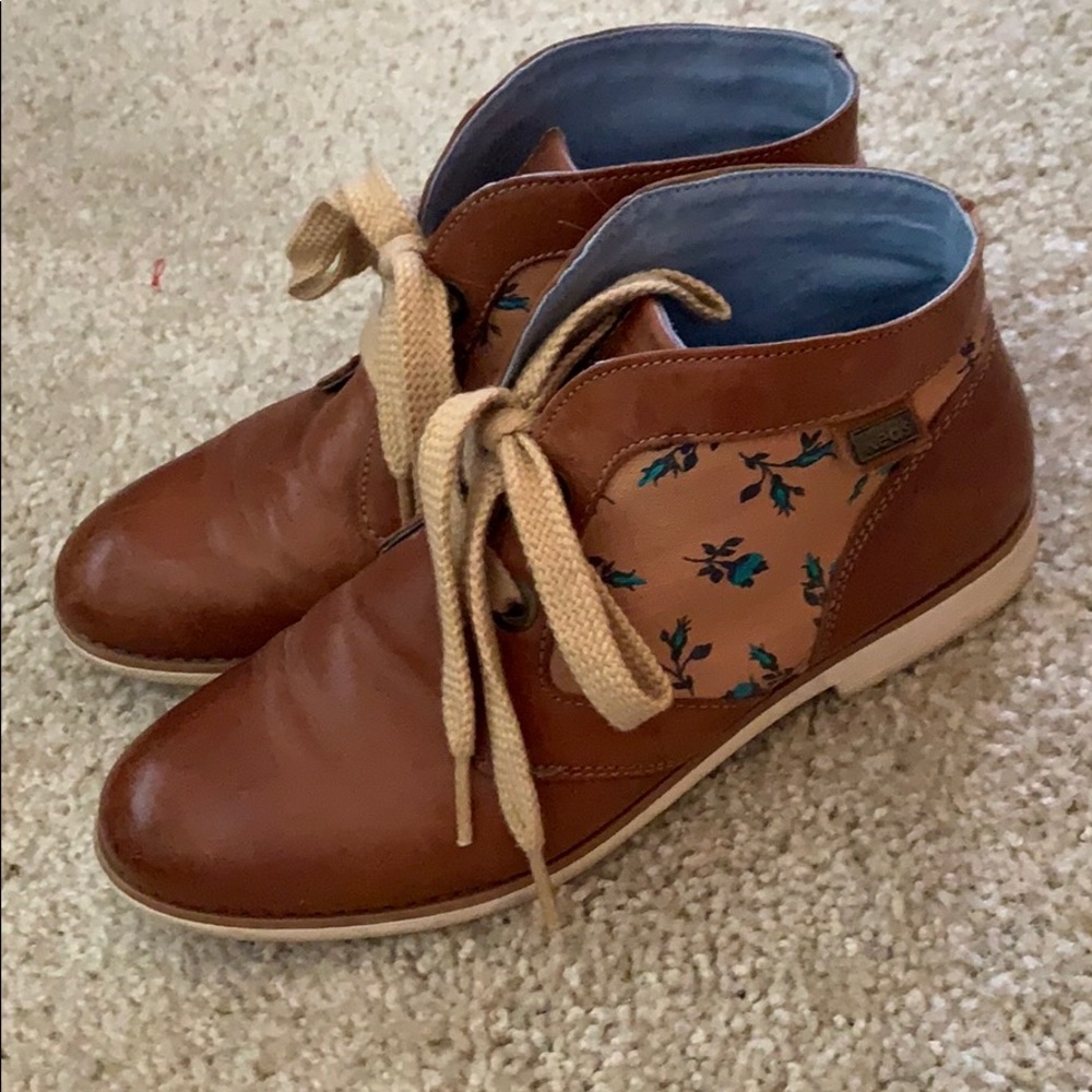 Leather Keds Sneakers